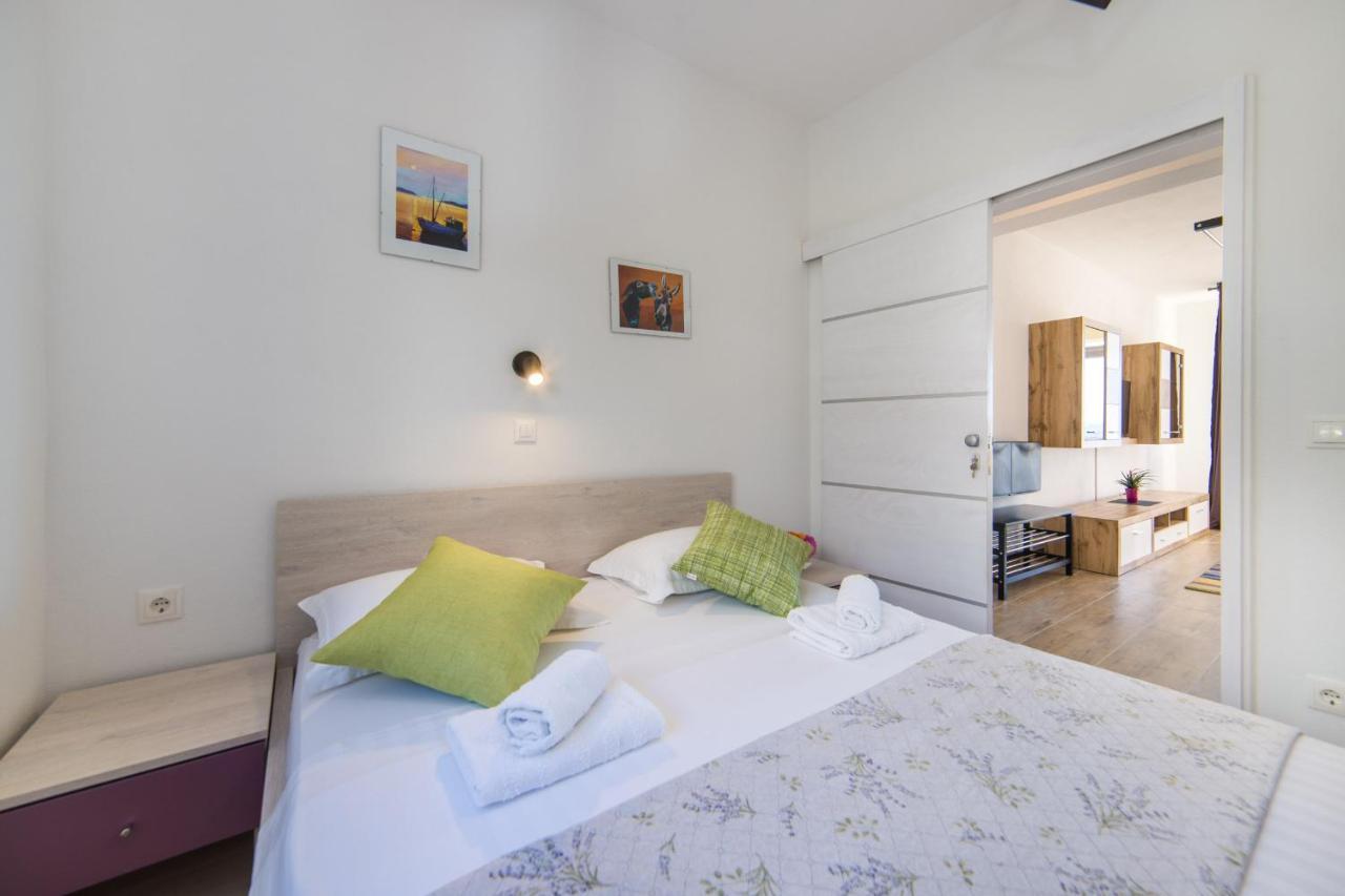 Apartment Maris Makarska Exterior photo
