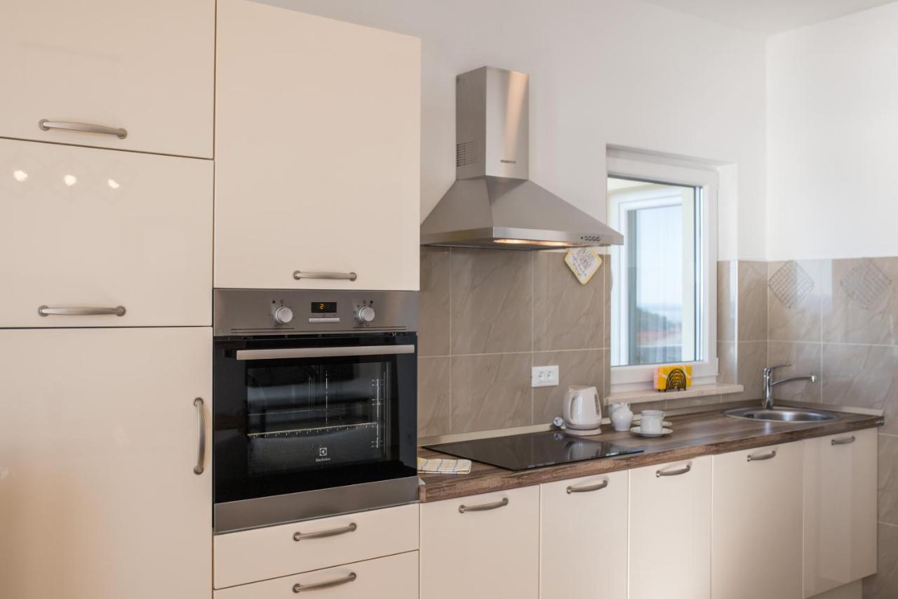 Apartment Maris Makarska Exterior photo